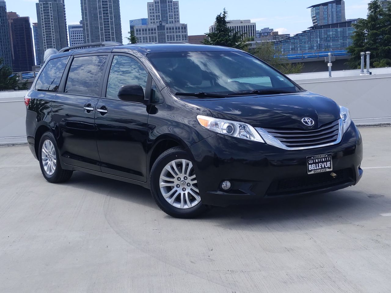 Pre-Owned 2015 Toyota Sienna L 4D Passenger Van in Bellevue #7016A ...