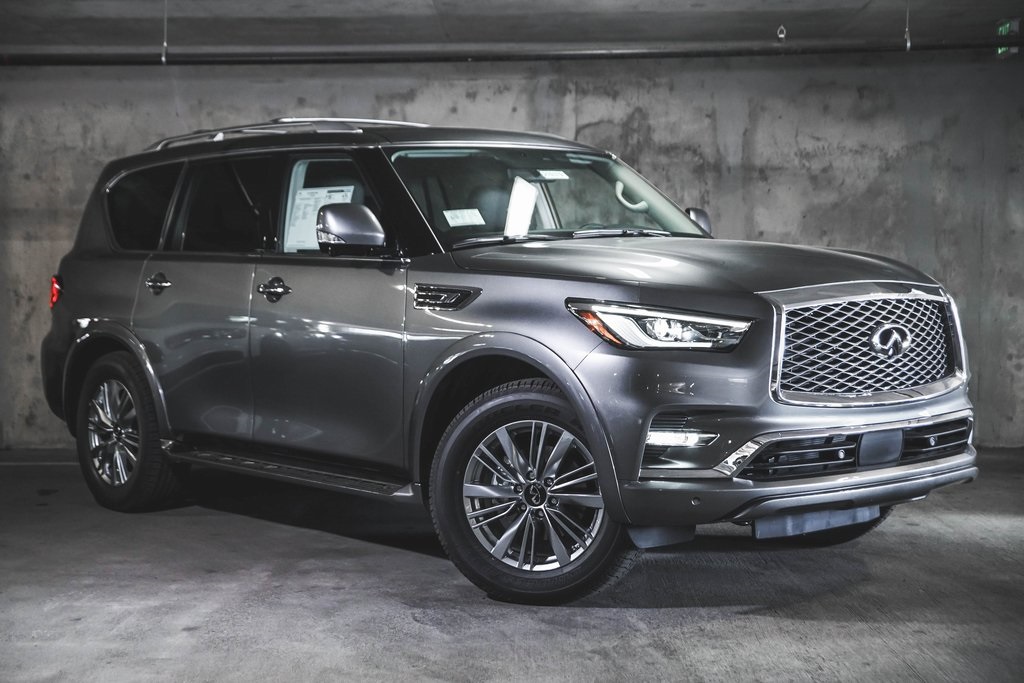 New 2021 INFINITI QX80 LUXE 4WD